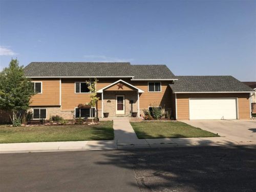 1819 Hillside Dr, Laramie, WY 82070-4882