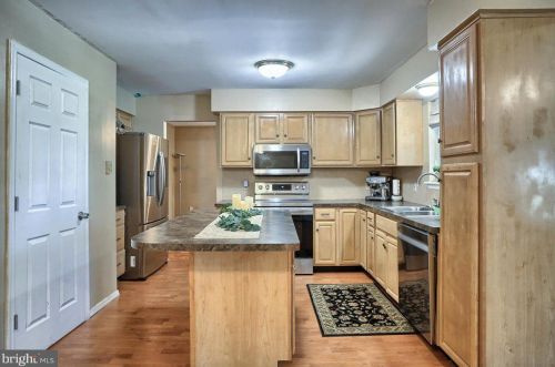 564 Blanchester Rd, Harrisburg PA 17112-2264 exterior