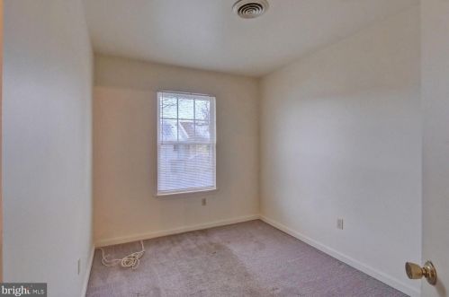 119 Holmes St, Dover DE 19901-8405 exterior