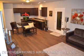 1025 10th Ave, Spokane WA  99202-2418 exterior