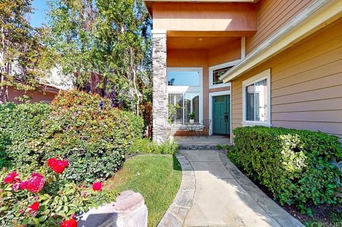 27462 Clarkson Ct, Santa Clarita, CA 91354-1911