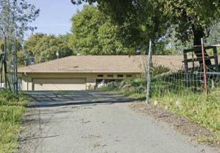 93 Lost Horizon Dr, Oroville, CA 95966-8822