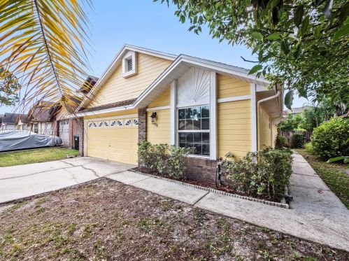 10018 Creekwater Blvd, Orlando, FL 32825-7760