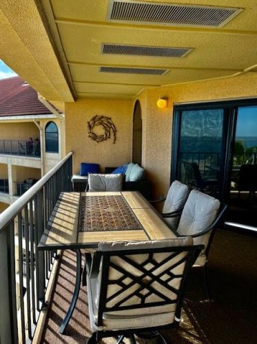 515 Seascape Ct, Isle Of Palms SC 29451-4831 exterior