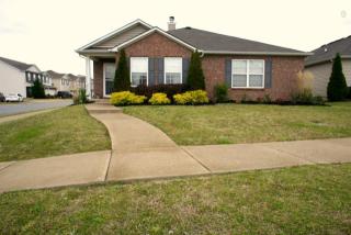 3622 Blaze Dr, Murfreesboro, TN 37128-3941