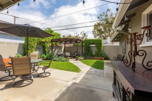 2802 Josie Ave, Long Beach CA 90815-1514 exterior