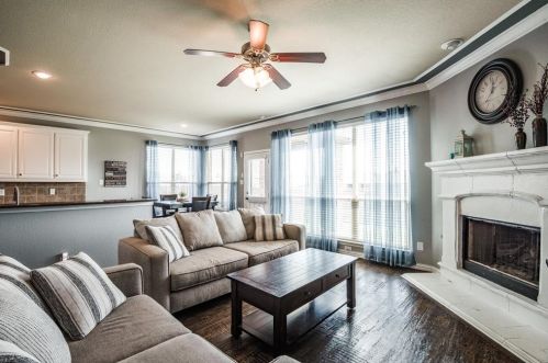 2268 Laurel Frst Dr, Fort Worth TX 76177-3510 exterior