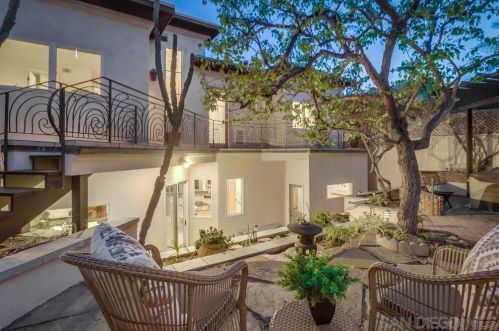 876 Armada Ter, San Diego CA  92106-3056 exterior