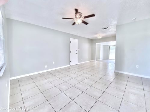 6780 Song Dr, Cocoa, FL 32927-3987
