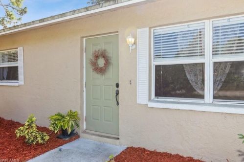 1204 6th St, Lehigh Acres, FL 33972-4149