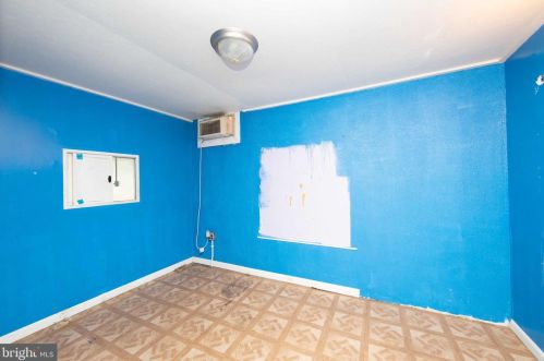 7701 Park Ave, Camden NJ  08109-3534 exterior