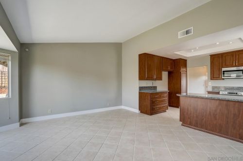 8546 Boothbay Pl, San Diego CA  92129-3725 exterior