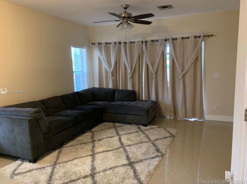 733 122nd Ave, Hollywood, FL 33025-5951