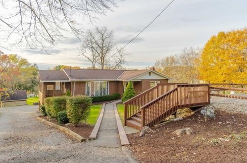 17 Aber Rd, Cheswick, PA 15024-1707