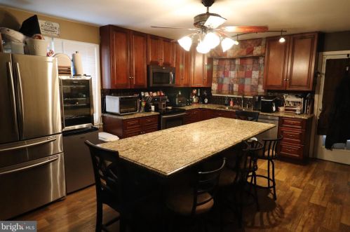 130 Mahantongo Dr, Primrose, PA 17901-3115