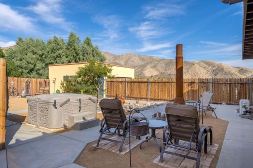 73400 Dillon Rd, Desert Hot Springs CA  92241-7810 exterior