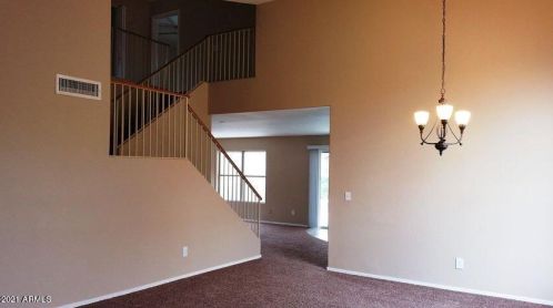 442 Saddle St, Gilbert, AZ 85233-6811