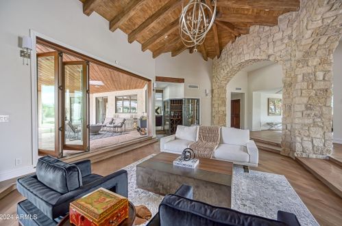 8731 65th St, Scottsdale AZ 85253-4336 exterior