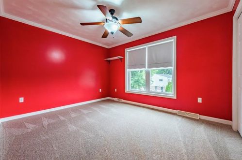 226 Tacoma Ave, Latrobe PA  15650-1237 exterior