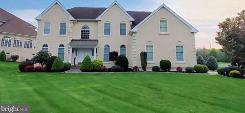 50 Harvest Ln, Hockessin, DE 19707-2094