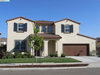 1783 Park Place Dr, Oakley, CA 94561-3533