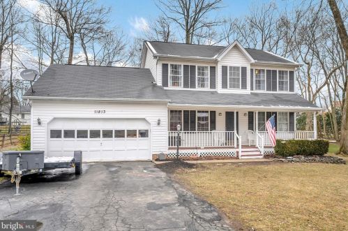 11813 Oakhurst Dr, Fredericksburg, VA 22407-8556
