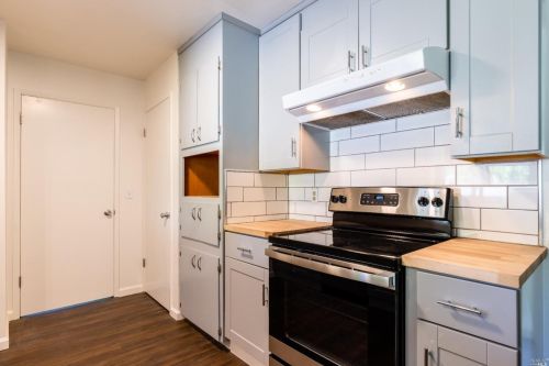 810 Walnut Ave, Ukiah CA  95482-3703 exterior