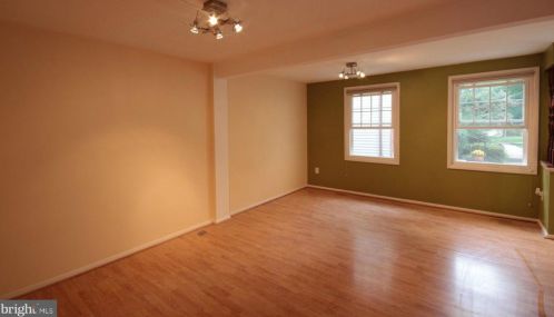 219 Virginia Ave, Falls Church VA  22046-4129 exterior