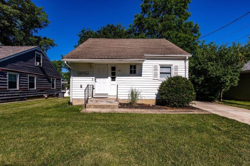 101 Ardmore Dr, Miami, OH 45056-2401