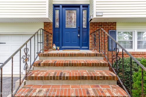 2 Teal Pl, Berkeley Township NJ  08721-1620 exterior
