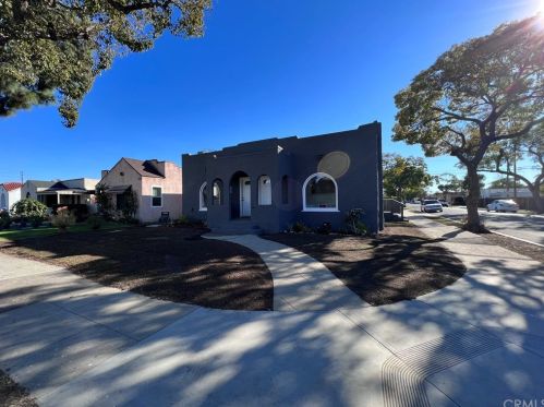 1802 65th St, Long Beach, CA 90805-2558