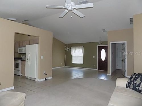 353 Covent Gardens Pl, Deltona, FL 32725-8853