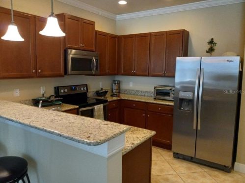 5459 Sunset Falls Dr, Ruskin, FL 33572-3144