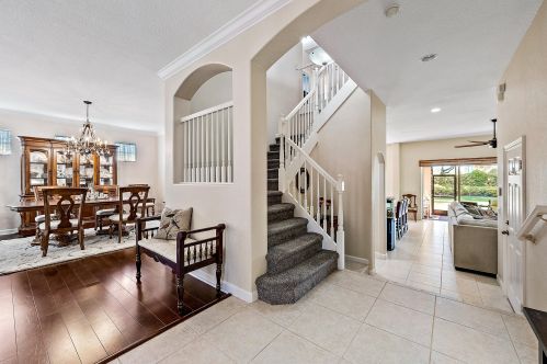 8503 Portobello Ln, West Palm Beach, FL 33418-8185