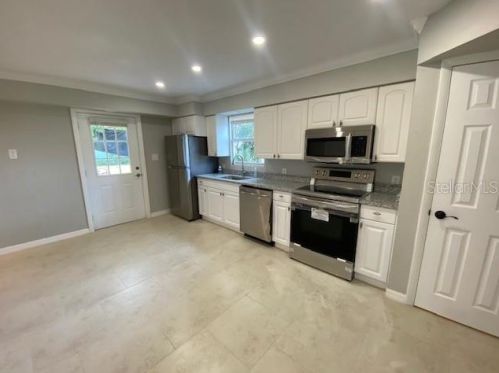 405 Dade Ave, Arcadia, FL 34266-3611