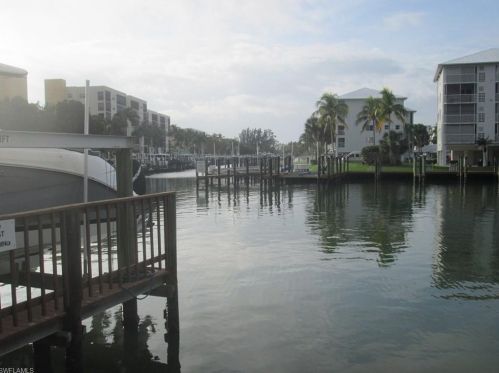 200 Lenell Rd, Fort Myers Beach, FL 33931-4620