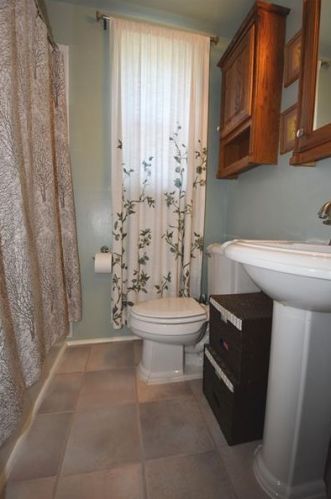126 Knox St, Bridgeville PA  15017-3018 exterior