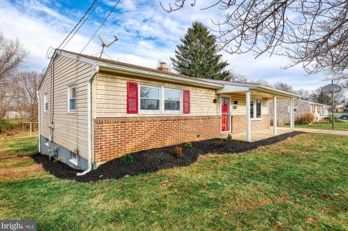 11 Forest Hills Rd, Red Lion, PA 17356-9163