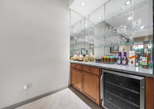 56 Sierra Madre Way, Rancho Mirage CA  92270-3933 exterior