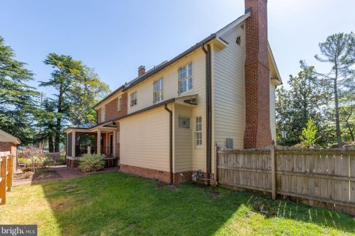 701 Hanover St, Fredericksburg VA  22401-5714 exterior