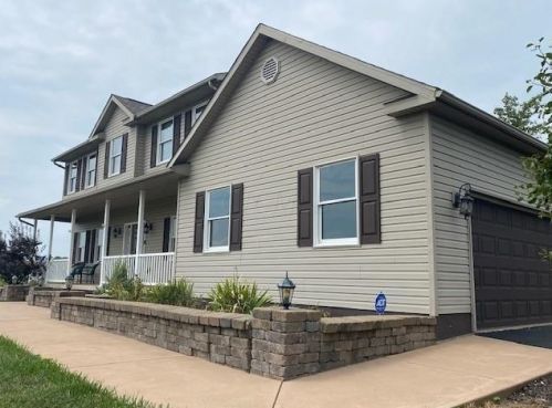 1719 Township Road 46, Bellefontaine OH  43311-9783 exterior