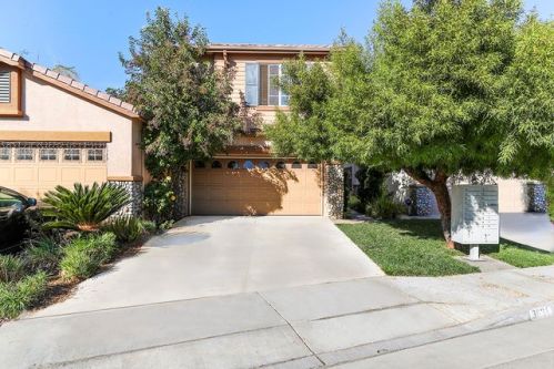 3631 Mockingbird Ln, Brea, CA 92823-1028