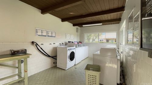 1881 Mitchell Ave, Tustin CA  92780-6343 exterior