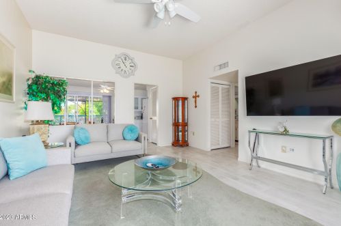 9934 Oak Rdg Dr, Sun City AZ 85351-1658 exterior