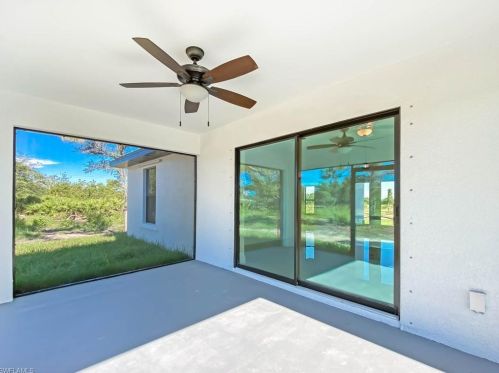 1500 9th St, Lehigh Acres, FL 33972-3372