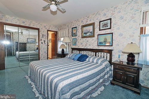 1555 Dee Rd, Lacey NJ  08731-3411 exterior