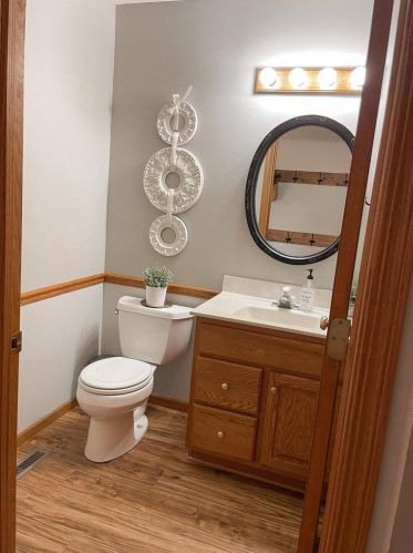 1600 Westwood Ave, Fond Du Lac WI  54937-1093 exterior