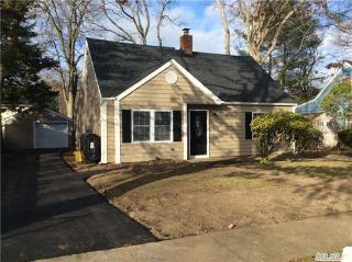 386 Seaford Ave, East Massapequa, NY 11758-5131