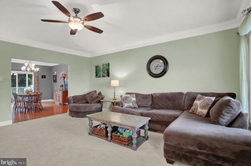 385 Thoroughbred Dr, York Haven PA  exterior