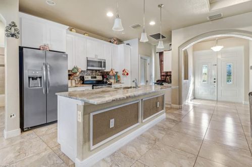 3410 28th St, Lehigh Acres, FL 33976-3930